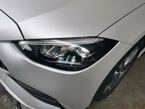 Mercedes-Benz C-Class 2022