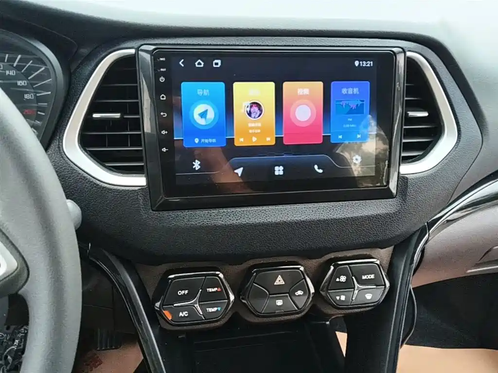 GAC Motor Trumpchi GS4 2018 — фото 13