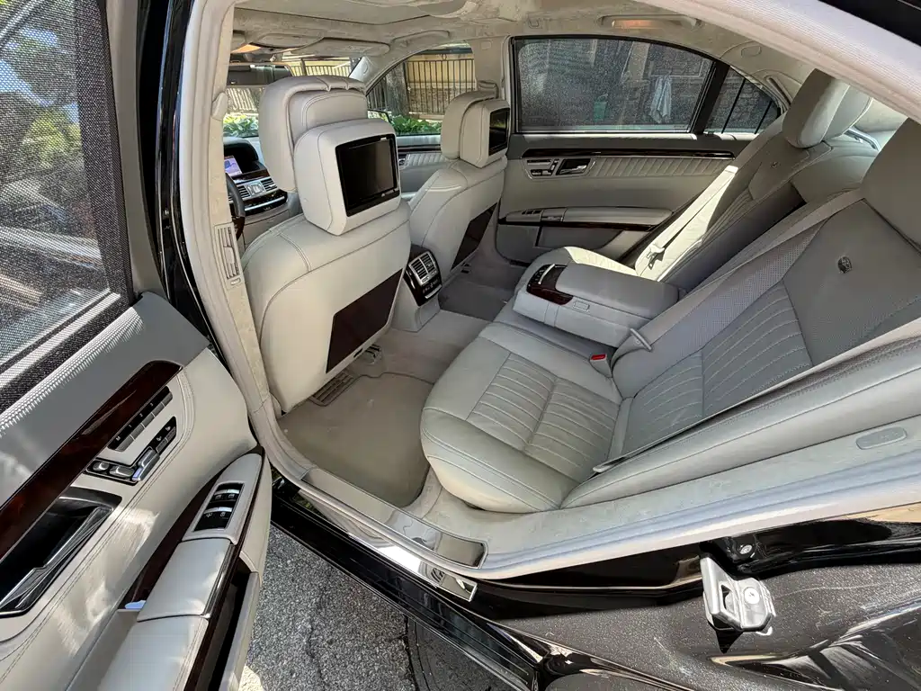 Mercedes-Benz S-Class 2011 — фото 6