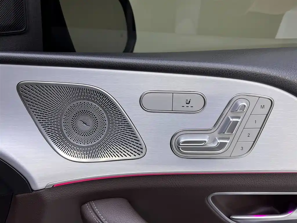 Mercedes-Benz GLS 2024 — фото 20