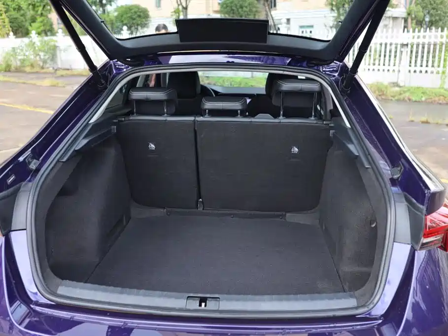 Skoda Octavia 2021 — фото 14