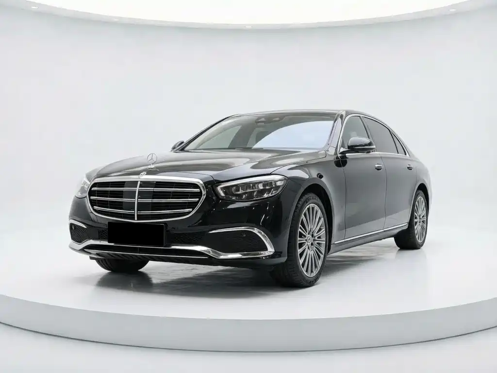 Mercedes-Benz E-Class 2023 — фото 1