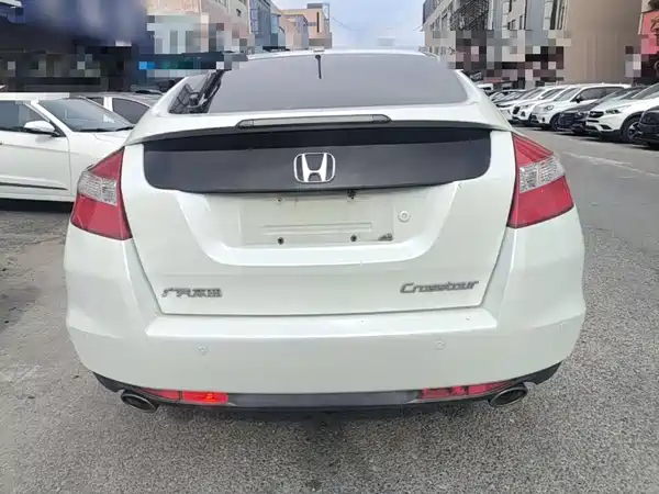 Honda Crosstour 2015