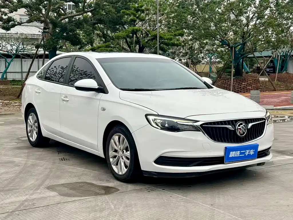 Buick Excelle 2021 — фото 3
