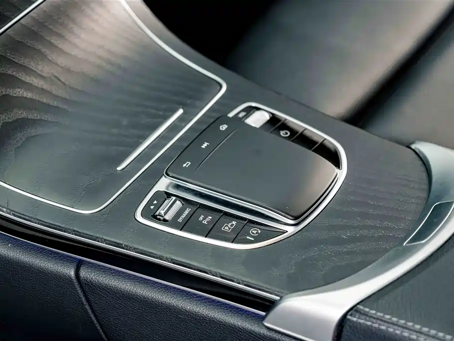 Mercedes-Benz C-Class 2021 — фото 14