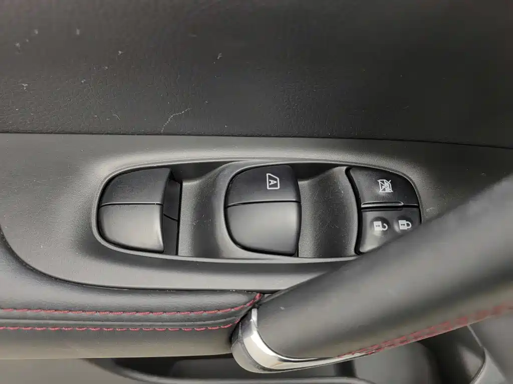 Nissan Qashqai 2023 — фото 9