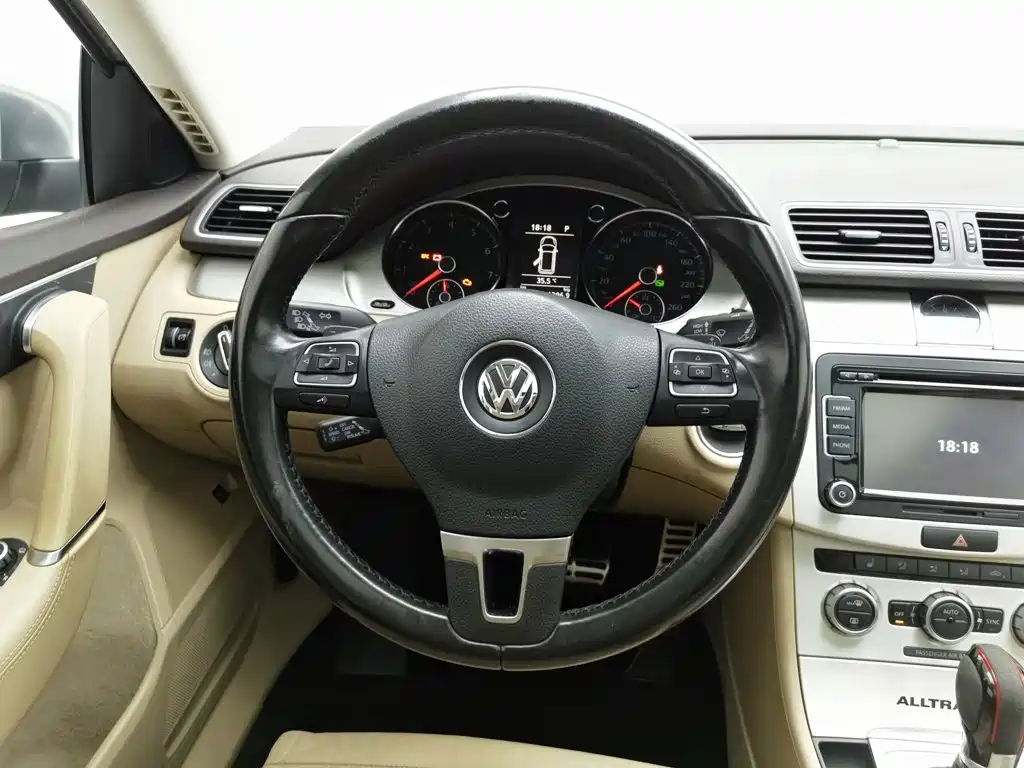 Volkswagen Magotan 2015 — фото 11