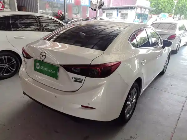 Mazda 3 Axela 2019