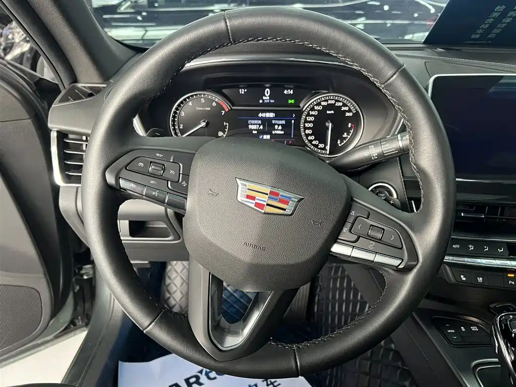 Cadillac CT5 2023 — фото 11