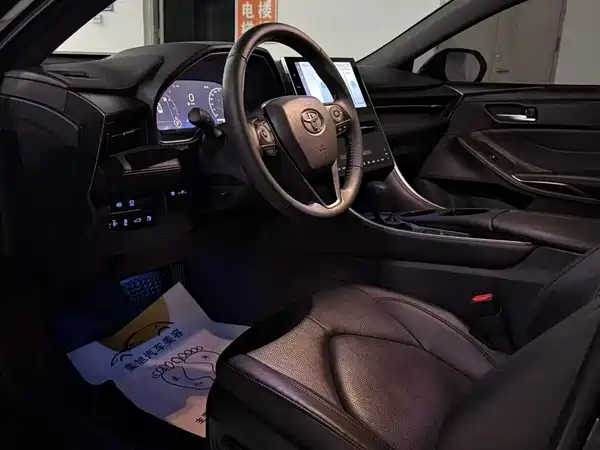Toyota Avalon 2022