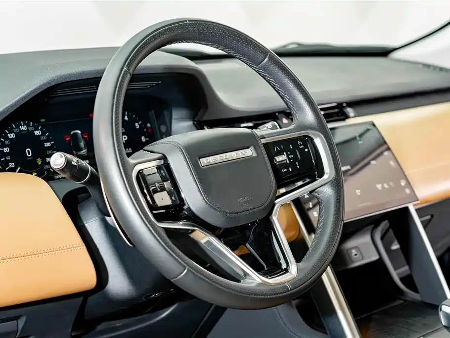 Land Rover Discovery Sport 2024 — фото 11