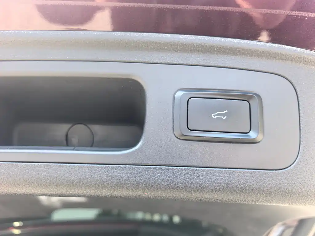 Ford Territory 2022 — фото 14