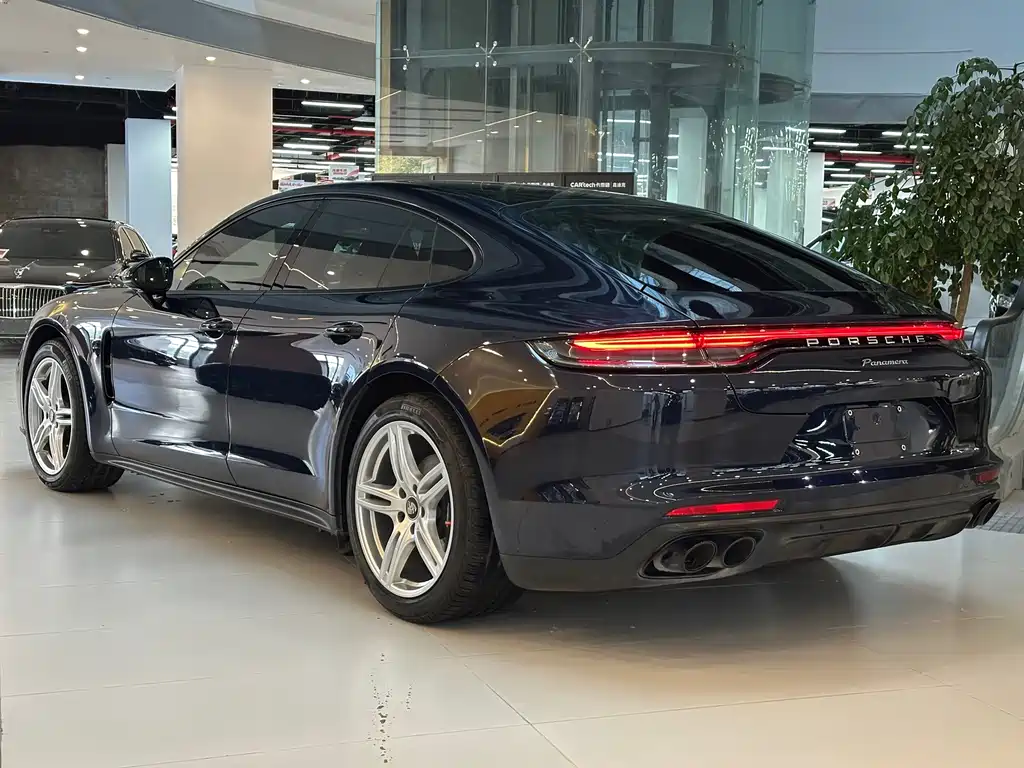 Porsche Panamera 2021 — фото 3