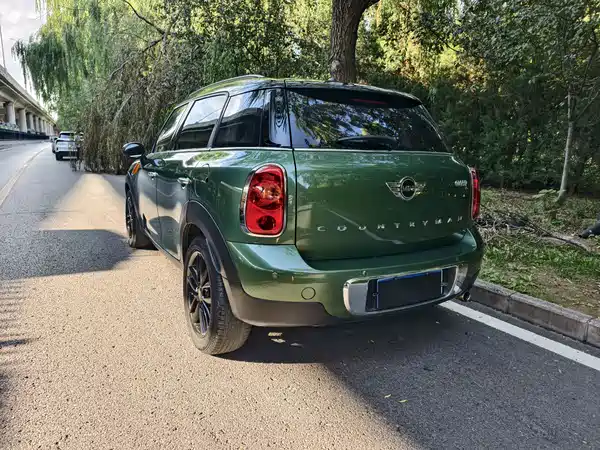 MINI Countryman 2016