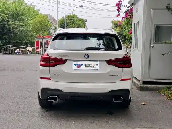 BMW X3 2021