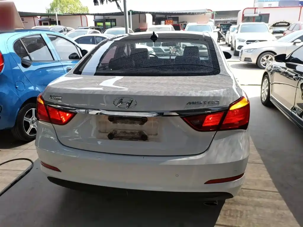 Hyundai Mistra 2016 — фото 6