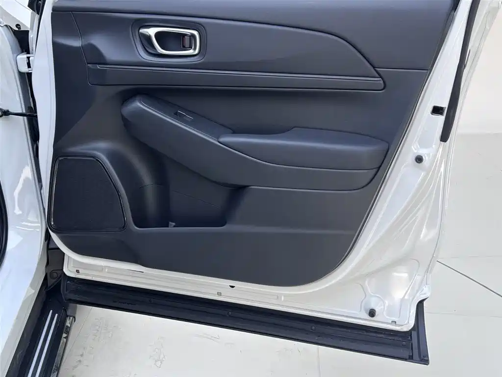 Honda Vezel 2023 — фото 19