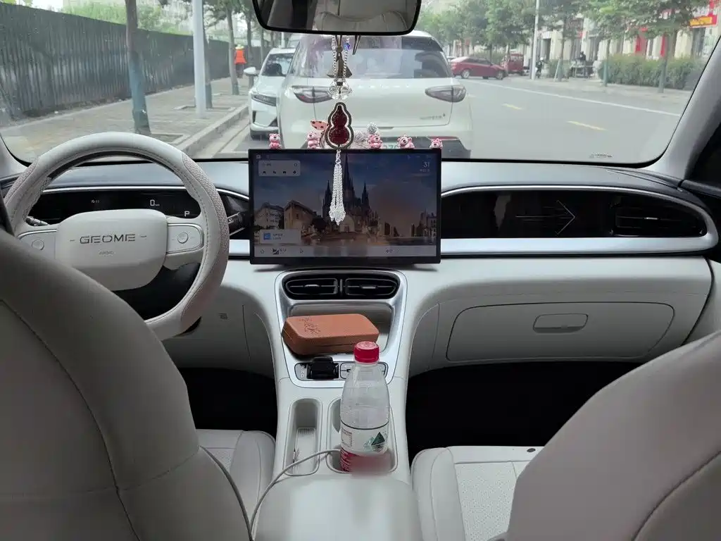 Geely Galaxy Starwish 2025