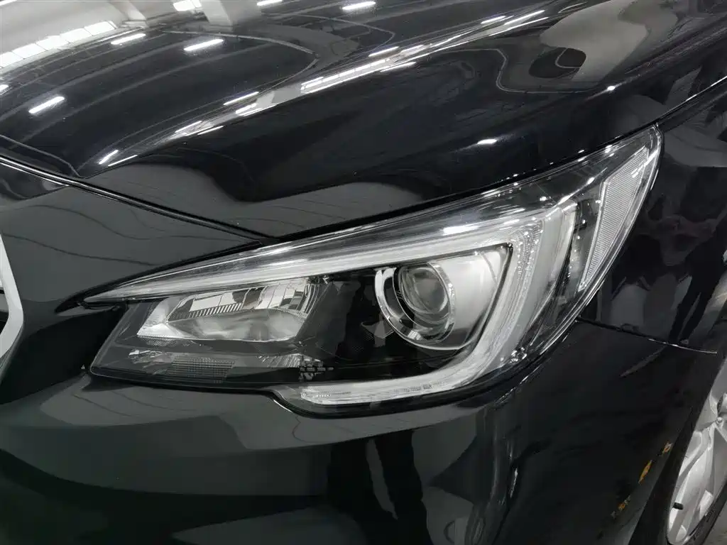 Subaru Legacy 2020
