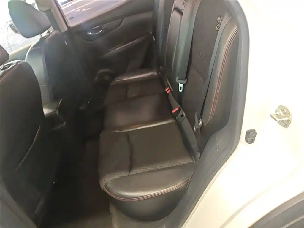 Nissan Qashqai 2018 — фото 17