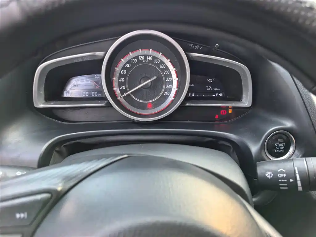 Mazda 3 Axela 2015 — фото 14