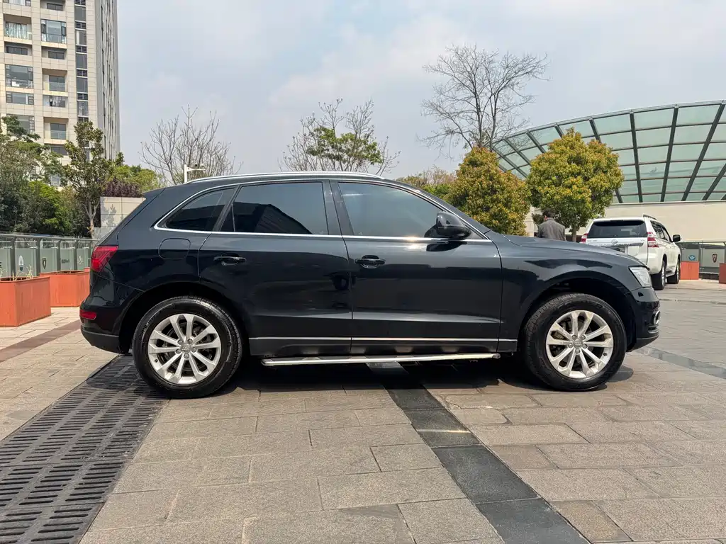 Audi Q5 2015 — фото 4