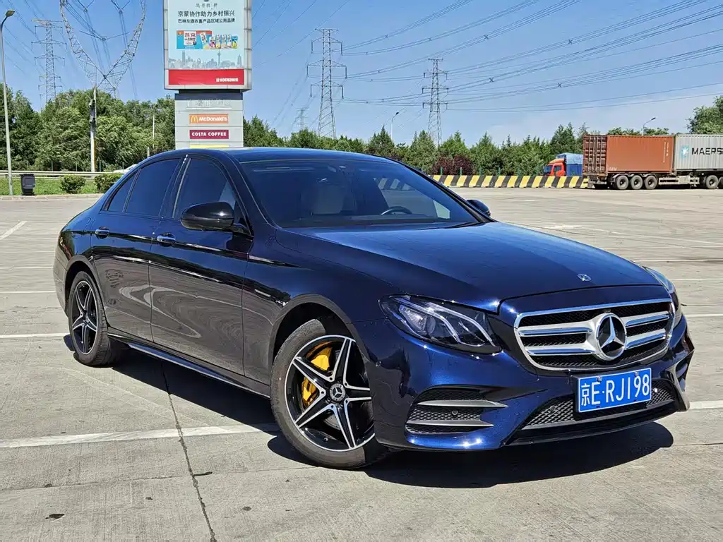 Mercedes-Benz E-Class 2019 — фото 4