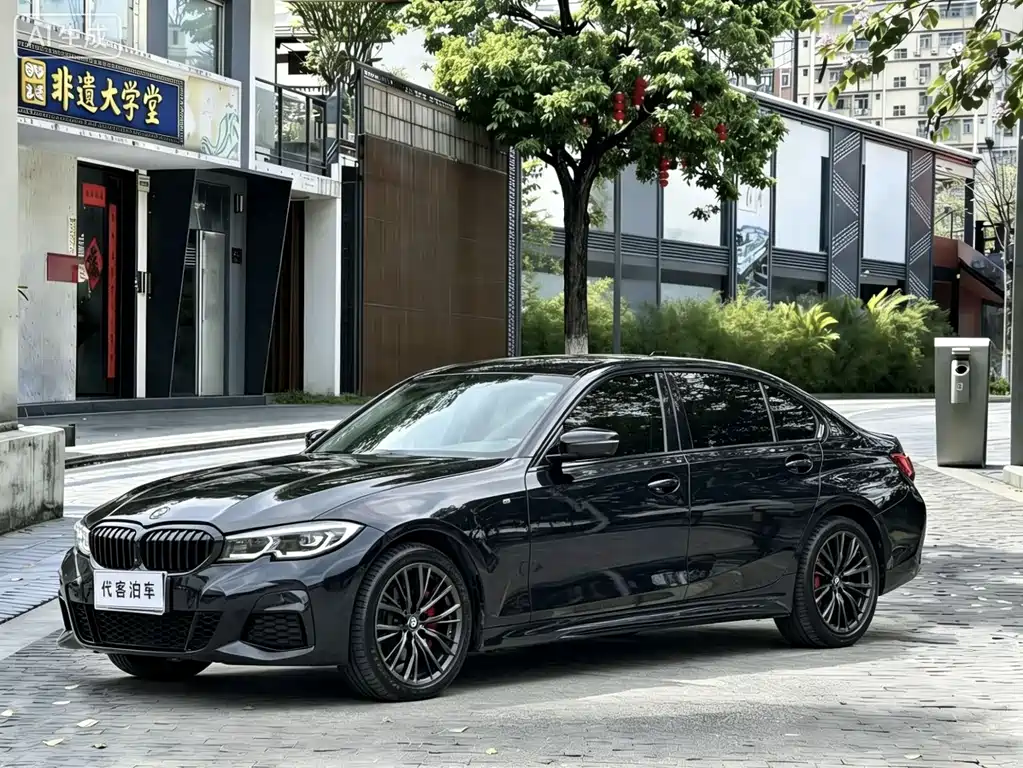 BMW 3 Series 2021