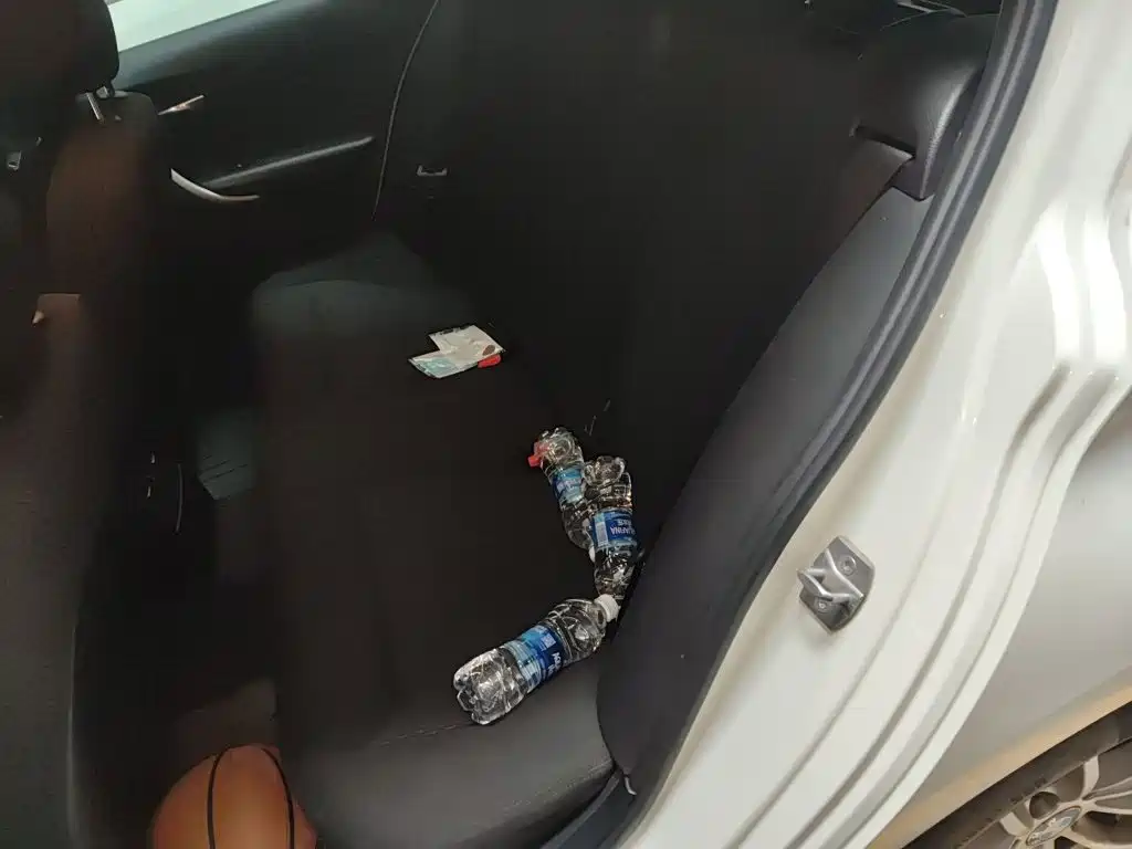 BMW 1 Series 2015 — фото 15