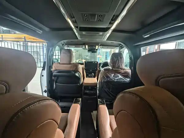 Toyota Vellfire 2024