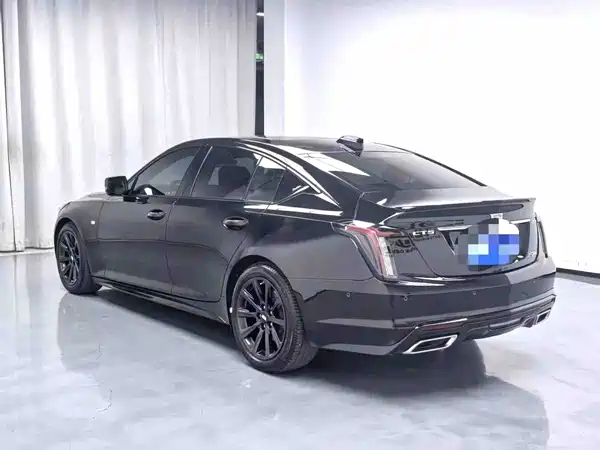 Cadillac CT5 2023