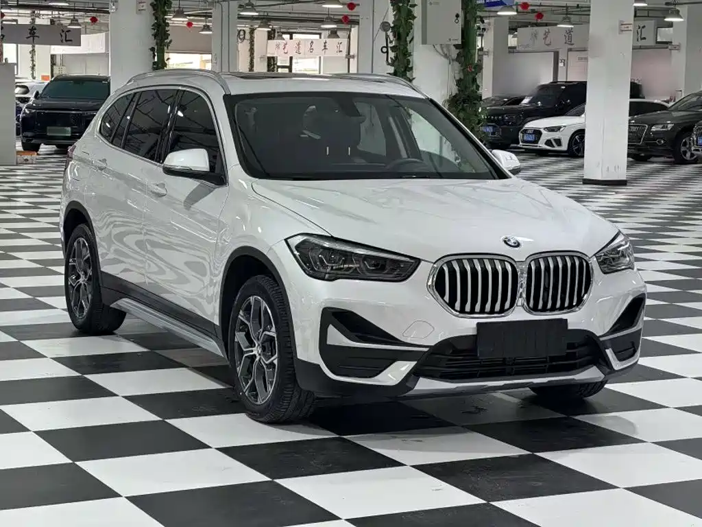 BMW X1 2020 — фото 25