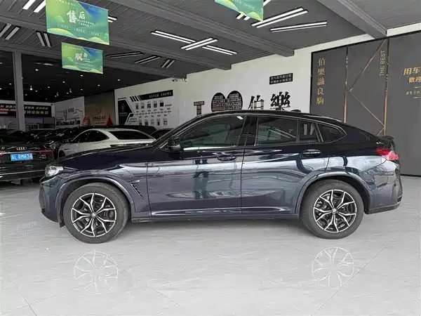 BMW X4 2022
