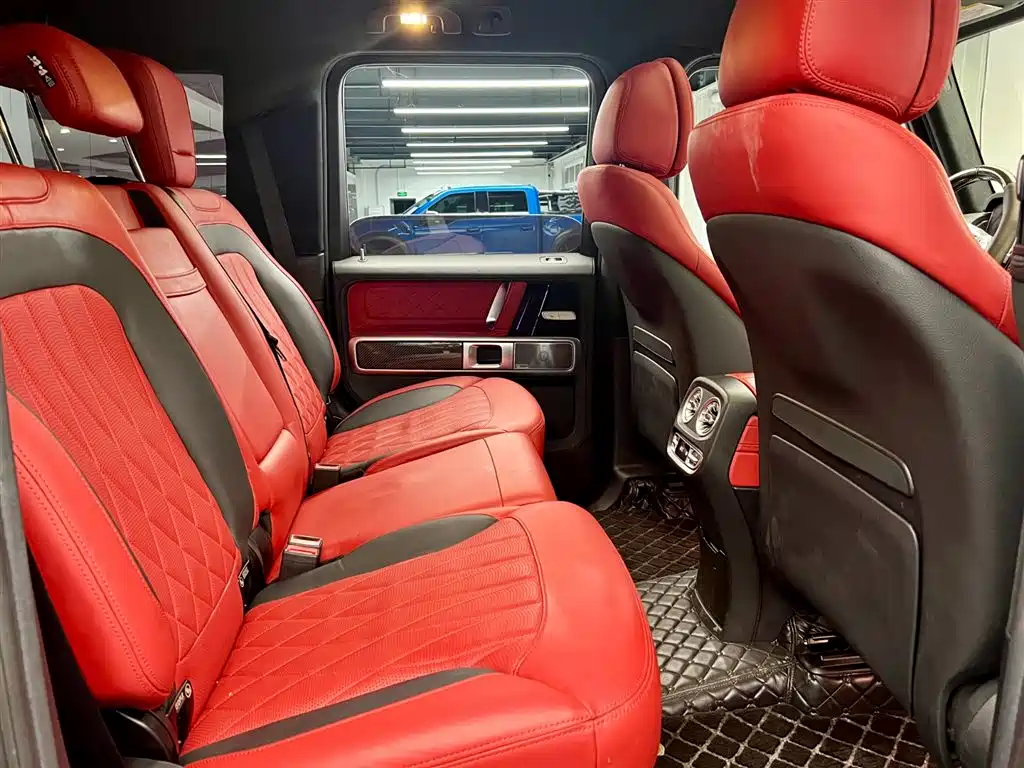 Mercedes-Benz G-Class AMG 2019 — фото 23