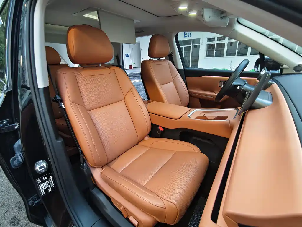 Leapmotor C16 2025 — фото 20