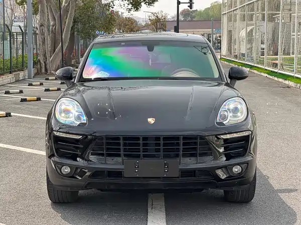 Porsche Macan 2014