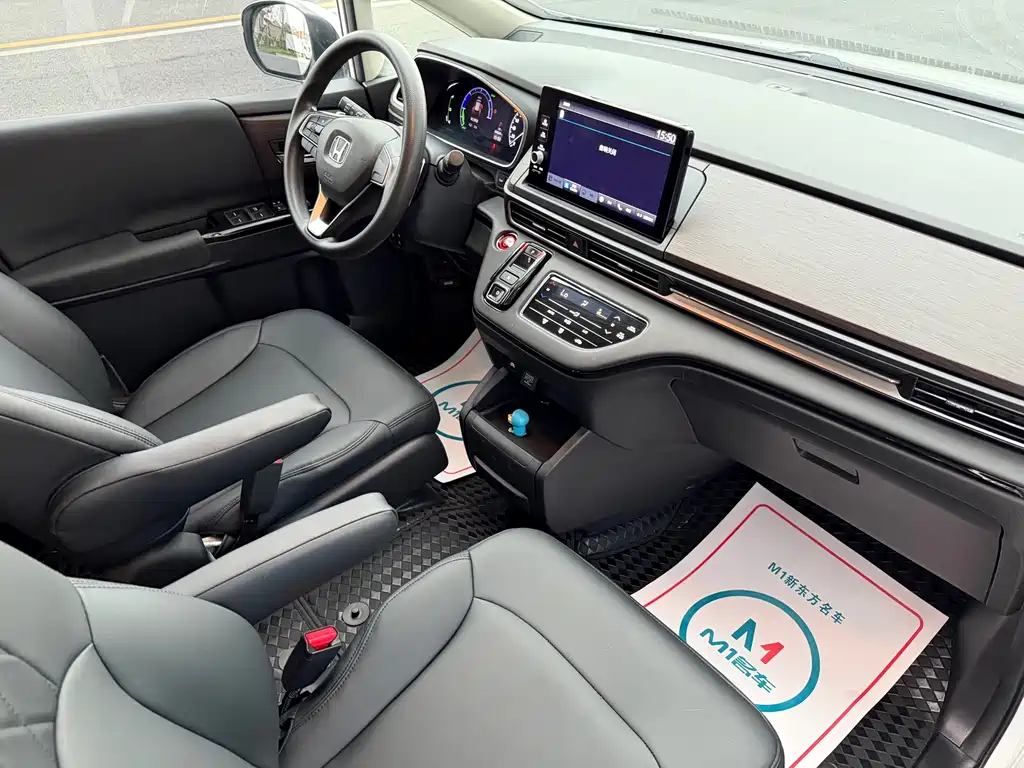 Honda Odyssey 2022 — фото 13
