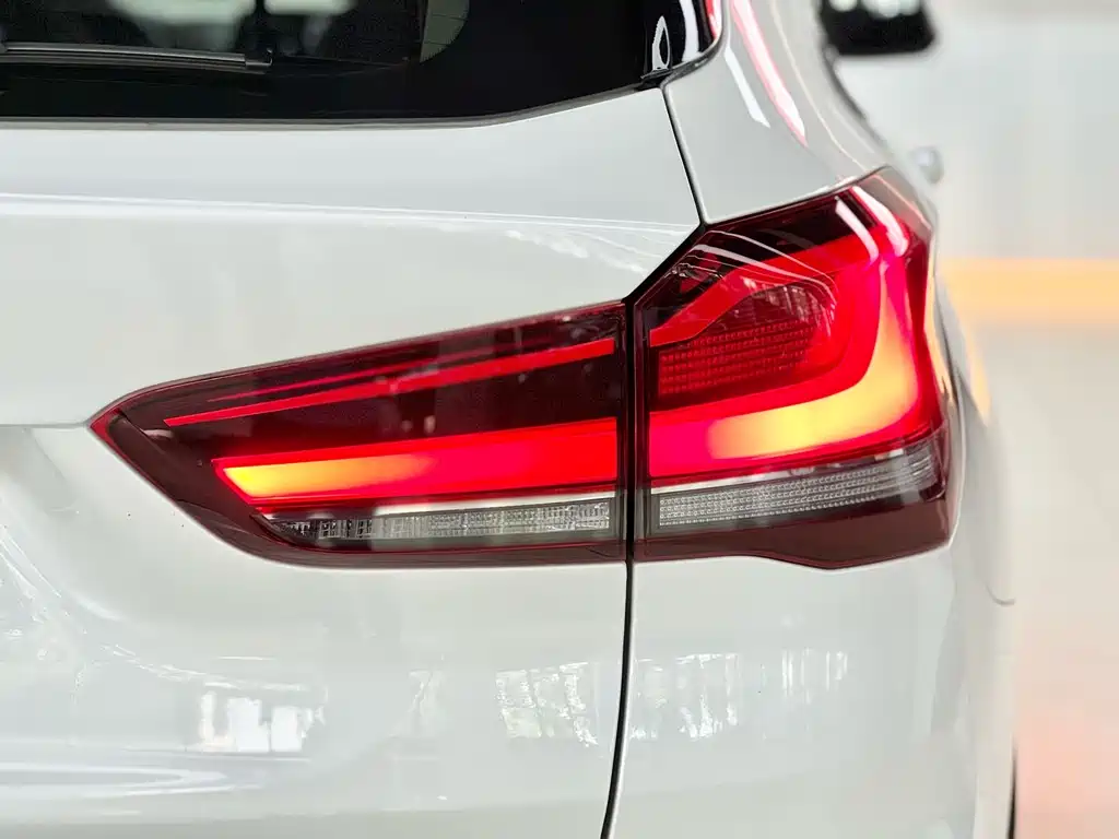 BMW X1 2021 — фото 18