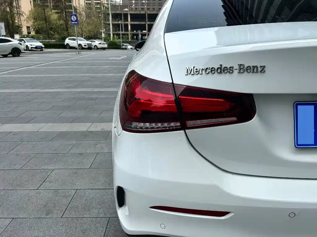 Mercedes-Benz A-Class 2020 — фото 15