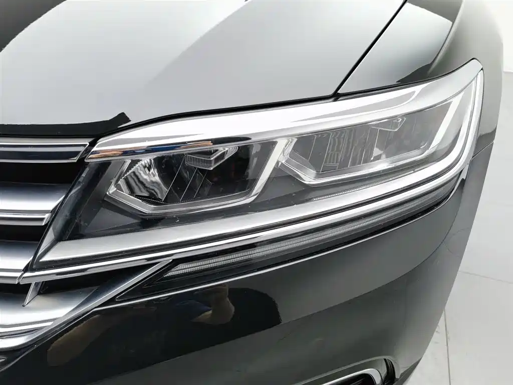 Volkswagen Phideon 2021 — фото 7