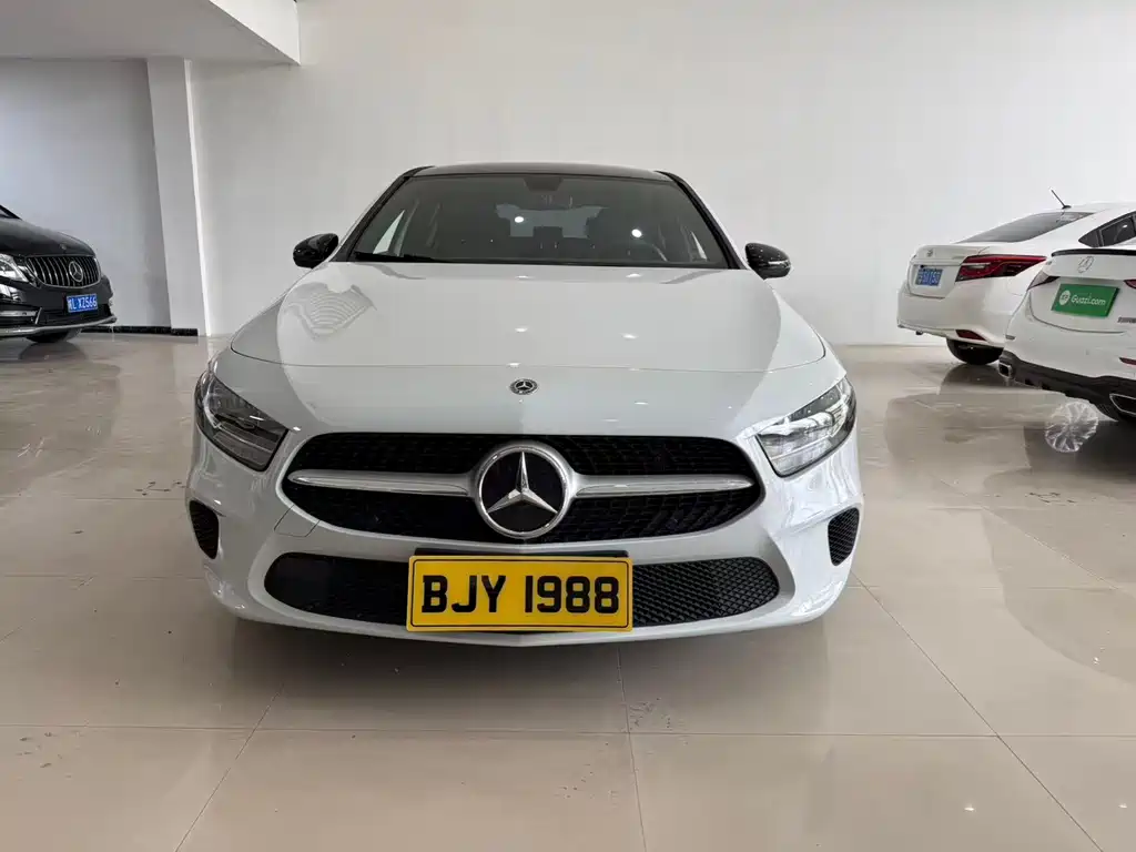 Mercedes-Benz A-Class 2020 — фото 1