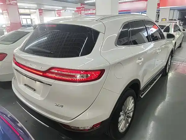 Lincoln MKC 2019