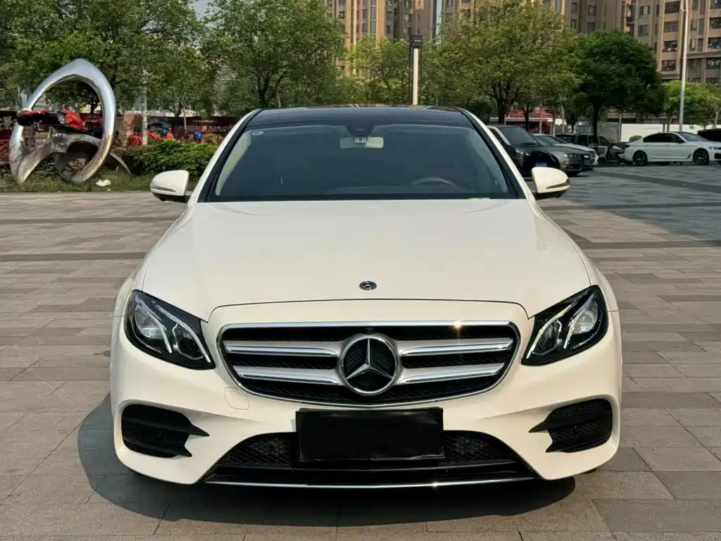 Mercedes-Benz E-Class 2019 — фото 2