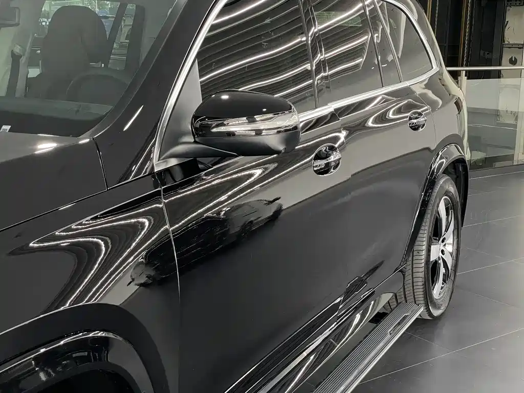 Mercedes-Benz GLS 2025 — фото 4