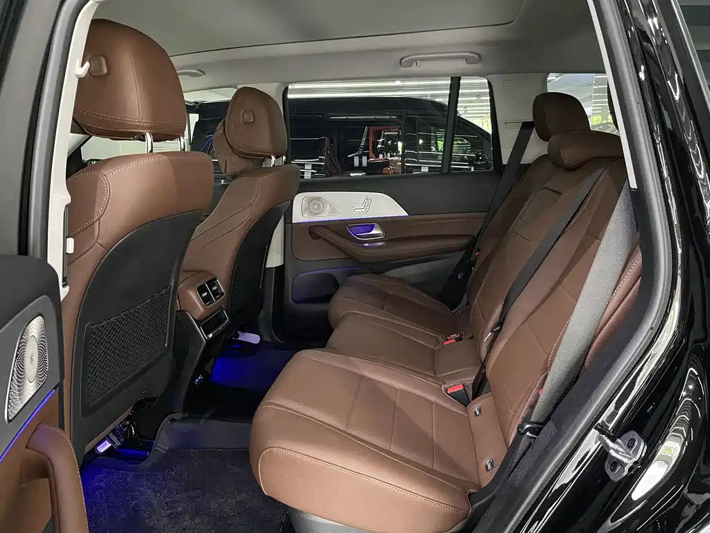 Mercedes-Benz GLS 2025 — фото 18