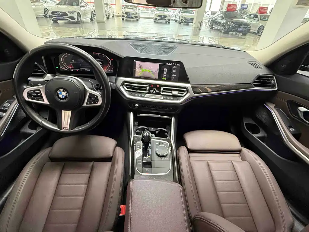 BMW 3 Series 2020 — фото 15