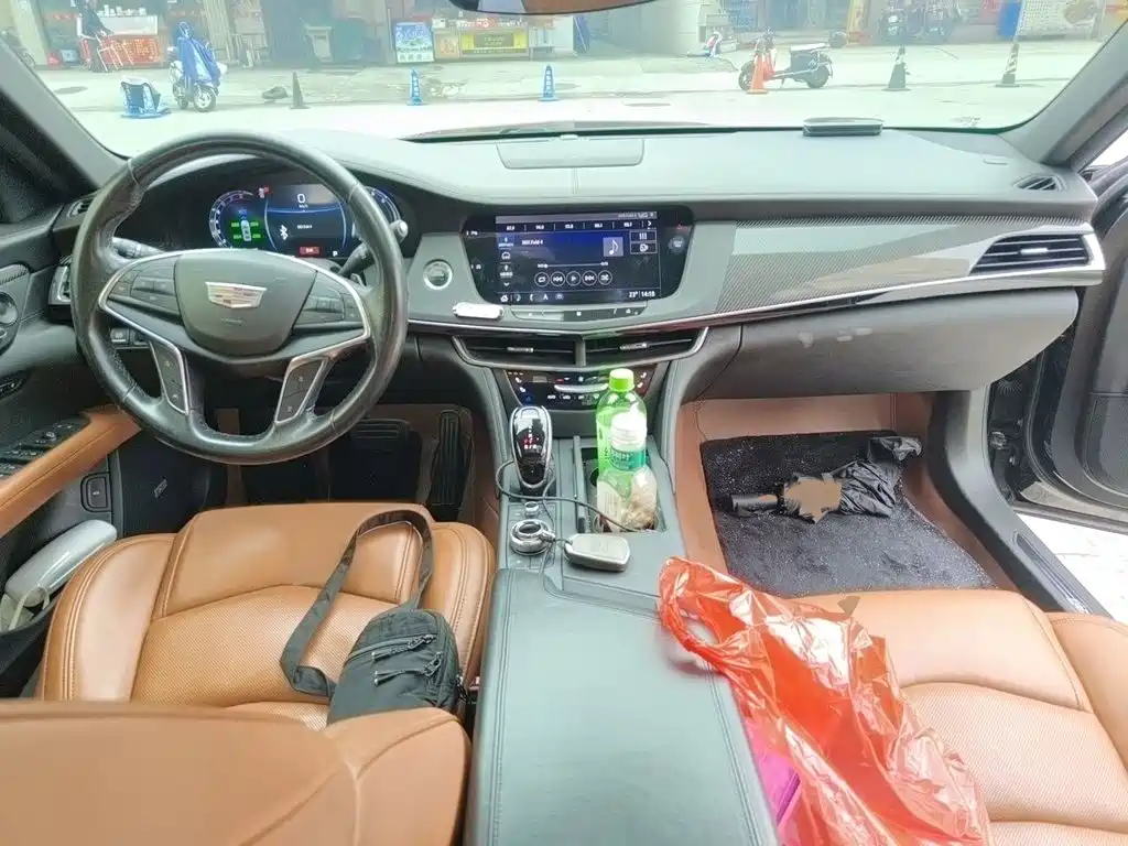 Cadillac CT6 2020 — фото 13