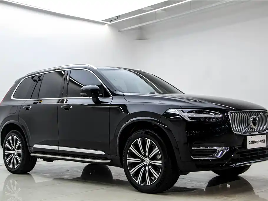 Volvo XC90 2023 — фото 3