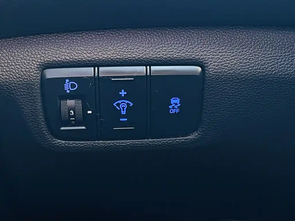 Hyundai ix25 2016 — фото 20