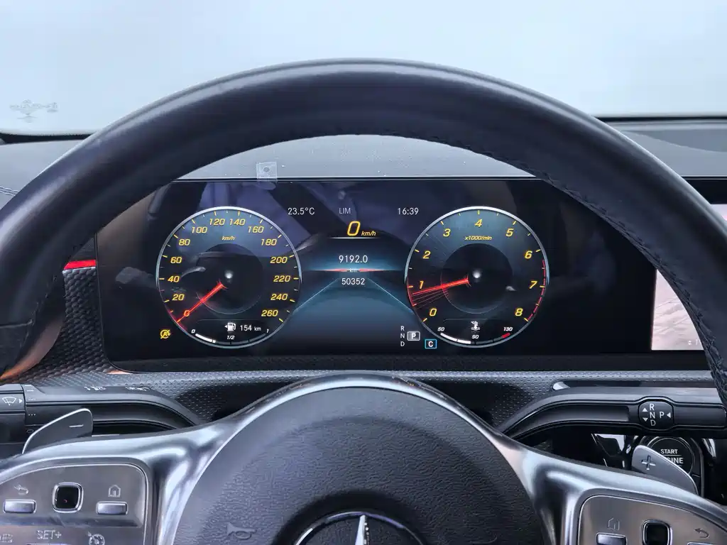 Mercedes-Benz A-Class 2023 — фото 18